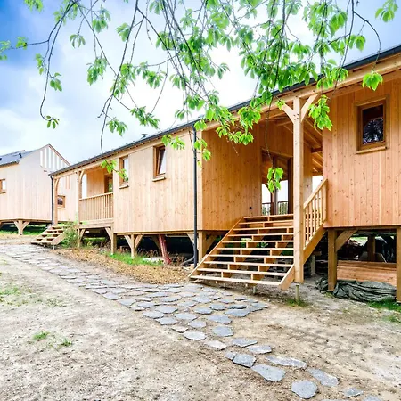 Les Champêtres - Le Domaine Des Trois Tilleuls Lodge *